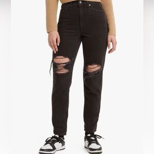 NEW‎ Levi's High Waisted Mom Jeans Women's 26 Distressed Tapered Black Denim